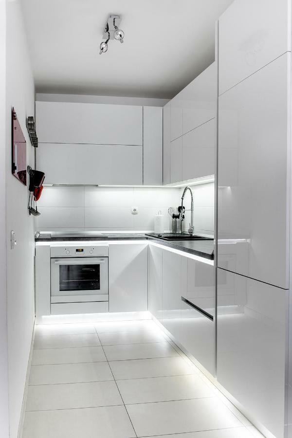 Flexible Selfcheckins 7 - Zagreb - Garage - Electric Vehicle Ccharger - Loggia - New - Luxury - Apartments Repinc 7 Exteriör bild